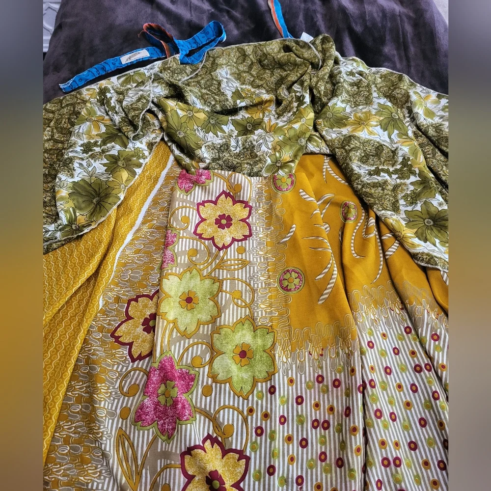 Kariza Yellow and Green A-Line Midi Skirt Or Beach Cover - Picture 11 of 16